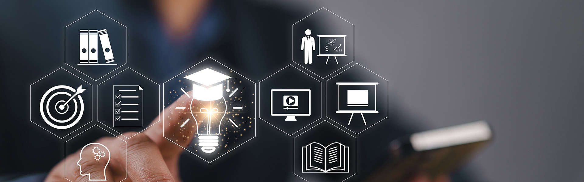 E-learning / Shutterstock.com
